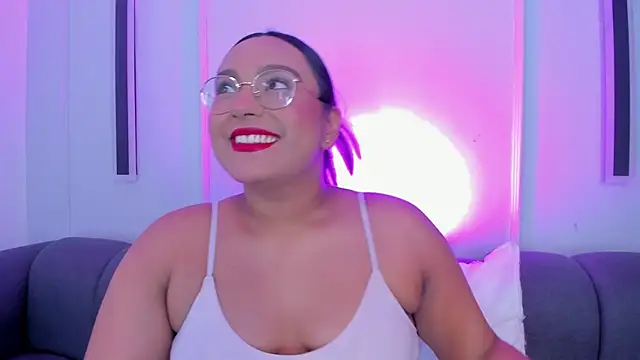 ellamontoya online show from 11-23-25, 01:33