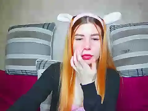 ElllaNuar online show from 09-23-25, 01:52