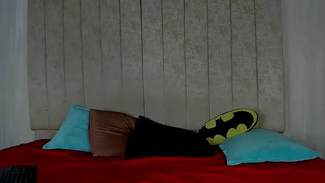 Snapshot of Mateo_Reales chatting on 02-12-26, 06:36 Mateo Reales online show from 02-12-26, 06:36