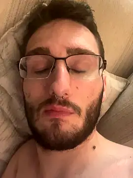 EE123458 online show from 09-17-25, 02:24