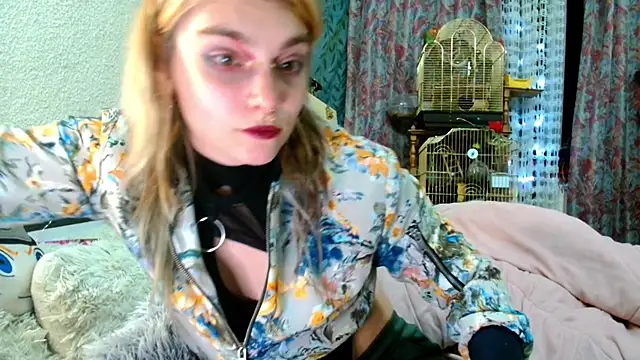 Sophie Bell online show from 05-04-26, 06:59
