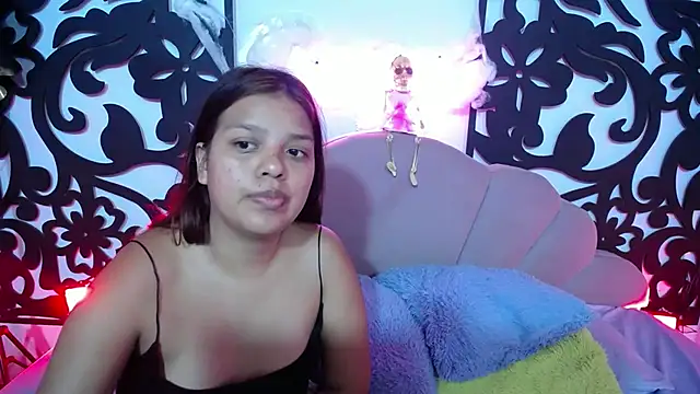 Snapshot of your_little_naughty1 chatting on 10-30-25, 02:57 your little naughty1 online show from 10-30-25, 02:57