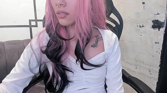 Snapshot of MelodyBliss chatting on 09-26-25, 10:25 MelodyBliss online show from 09-26-25, 10:25