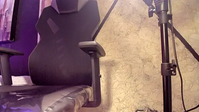 Snapshot of MelodyBliss chatting on 03-05-26, 09:22 MelodyBliss online show from 03-05-26, 09:22