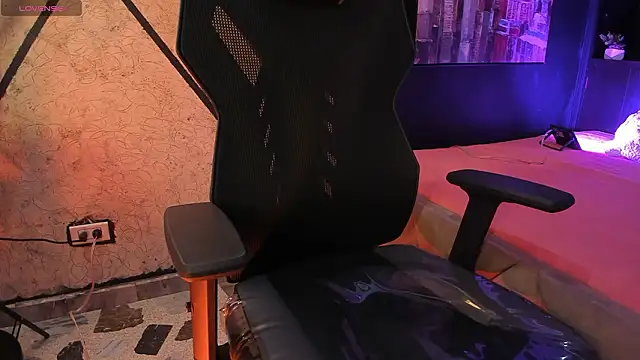 Snapshot of MelodyBliss chatting on 03-12-26, 09:43 MelodyBliss online show from 03-12-26, 09:43