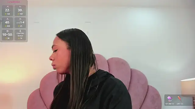 Nicole Paradise online show from 03-07-25, 12:56