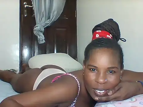 Snapshot of Sexyebonygal chatting on 03-12-25, 09:02 Sexyebonygal online show from 03-12-25, 09:02
