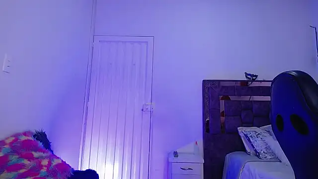 Snapshot of alejandrafitt chatting on 09-26-25, 12:58 alejandrafitt online show from 09-26-25, 12:58