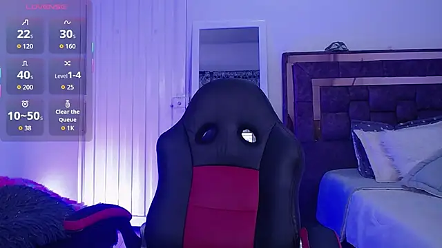 Snapshot of alejandrafitt chatting on 10-07-25, 02:20 alejandrafitt online show from 10-07-25, 02:20