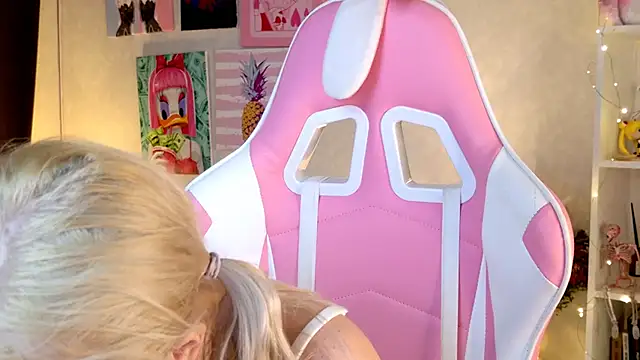 LexieLoree online show from 12-07-24, 08:11