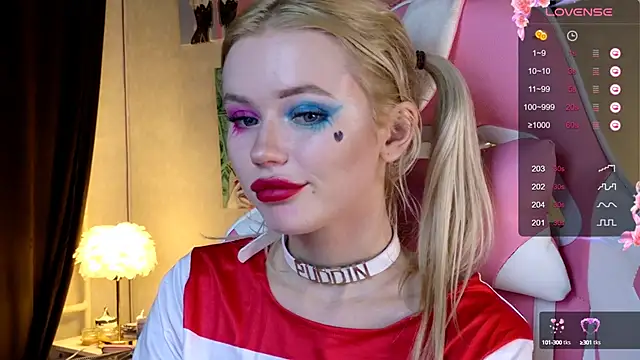 LexieLoree online show from 12-11-24, 06:36