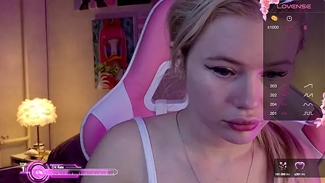 LexieLoree online show from 01-14-25, 04:15