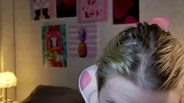 LexieLoree online show from 01-27-25, 03:37