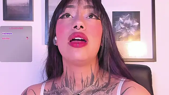 Akari1 Mischief online show from 04-05-26, 03:47