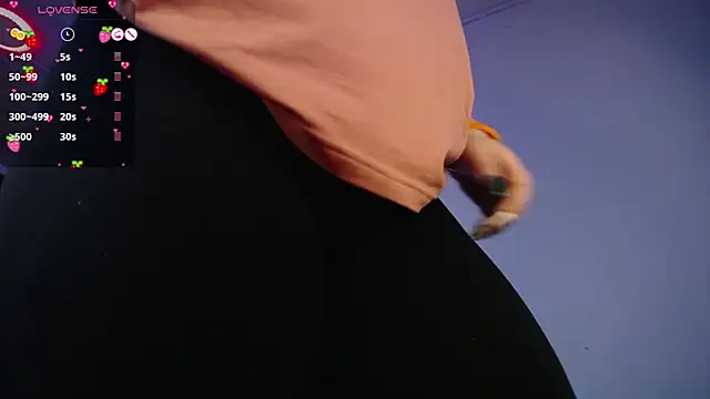 Layna cold online show from 03-19-25, 09:58