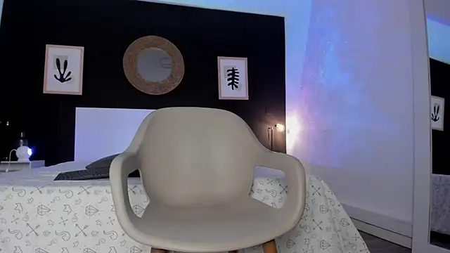 VioletPaket online show from 02-01-25, 08:26