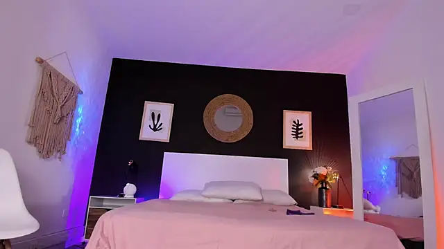 VioletPaket online show from 09-29-25, 11:37