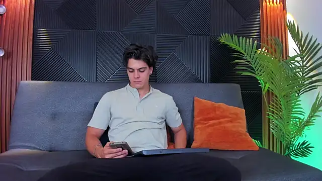 scott brands online show from 02-04-25, 07:55