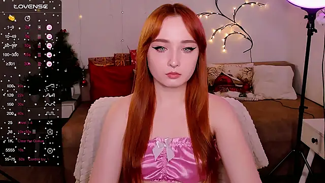 Emma Chery online show from 12-23-24, 01:35