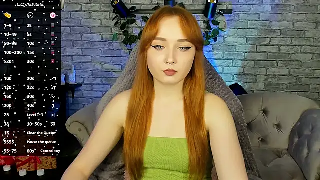 Emma Chery online show from 12-26-24, 01:54