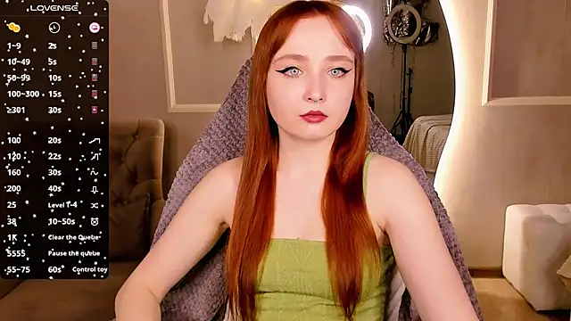 Emma Chery online show from 02-25-25, 12:03