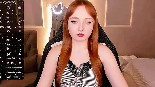 Emma Chery online show from 03-07-25, 09:07