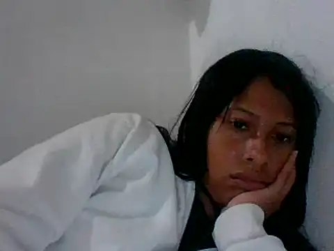 Kitra New online show from 12-23-24, 02:13
