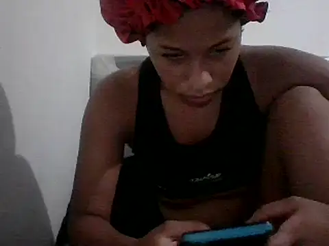 Kitra New online show from 02-26-25, 07:31