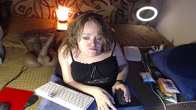 MiniNatalie online show from 01-25-25, 11:00