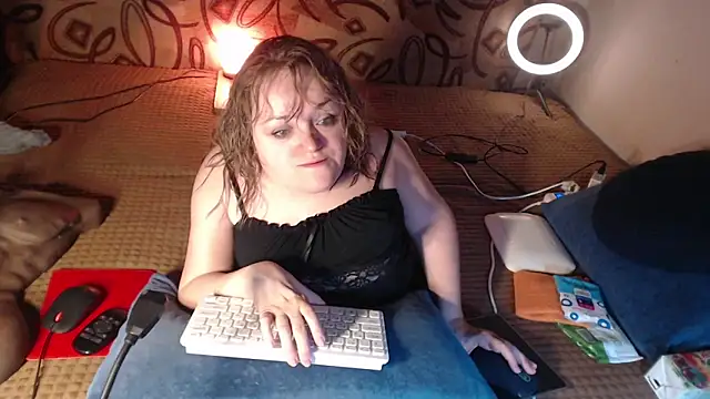 MiniNatalie online show from 01-29-25, 01:05