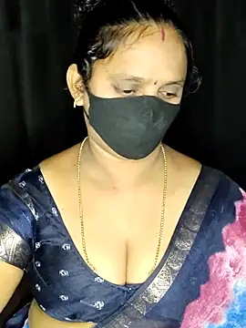 Snapshot of vintage-vibs chatting on 05-11-26, 03:45 vintage-vibs online show from 05-11-26, 03:45