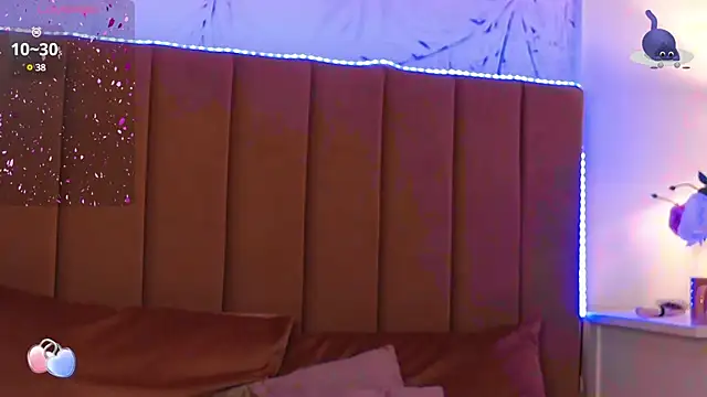 PinkySparks online show from 03-19-25, 12:37