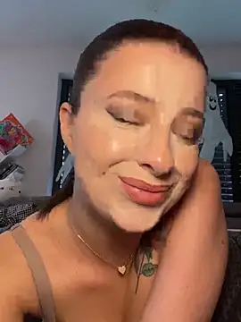 Mia-Minou online show from 10-08-25, 11:08