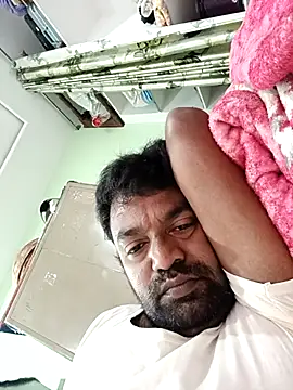 PVNRAO0831 online show from 11-05-25, 06:24