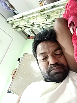 PVNRAO0831 online show from 11-08-25, 03:34