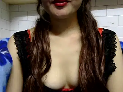 Has Ke Dungi online show from 12-24-24, 05:02