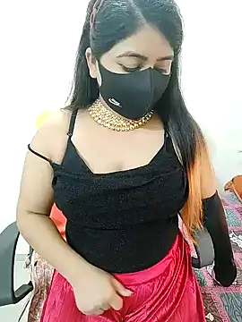Snapshot of SHUBHI880 chatting on 12-28-24, 12:56 SHUBHI880 online show from 12-28-24, 12:56