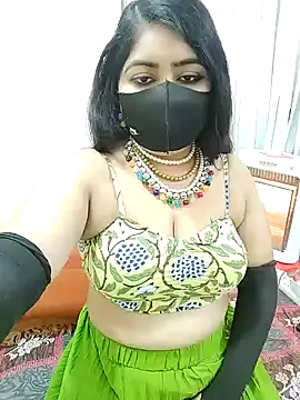 Snapshot of SHUBHI880 chatting on 01-08-25, 07:24 SHUBHI880 online show from 01-08-25, 07:24