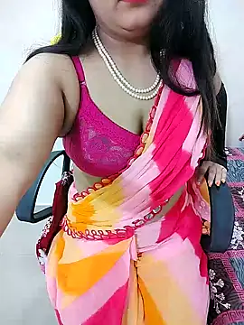 Snapshot of SHUBHI880 chatting on 01-31-25, 05:10 SHUBHI880 online show from 01-31-25, 05:10