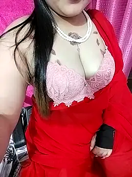 Snapshot of SHUBHI880 chatting on 09-20-25, 07:48 SHUBHI880 online show from 09-20-25, 07:48