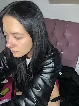 Isabella 21x online show from 02-24-25, 03:42