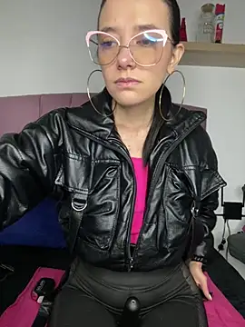 Isabella 21x online show from 03-11-25, 12:28