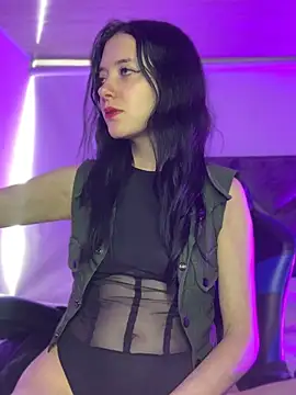Isabella 21x online show from 05-12-26, 12:46