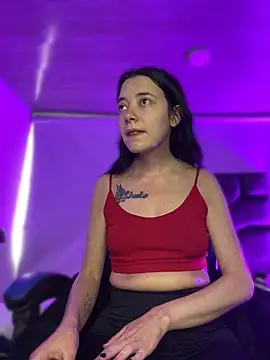 Isabella 21x online show from 06-15-26, 11:45