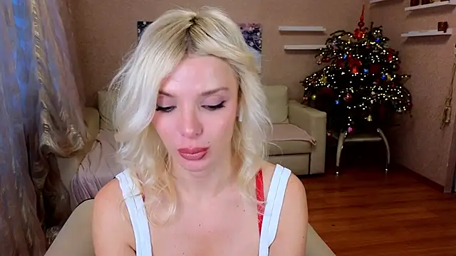 Snapshot of mechloe chatting on 01-10-25, 08:29 mechloe online show from 01-10-25, 08:29