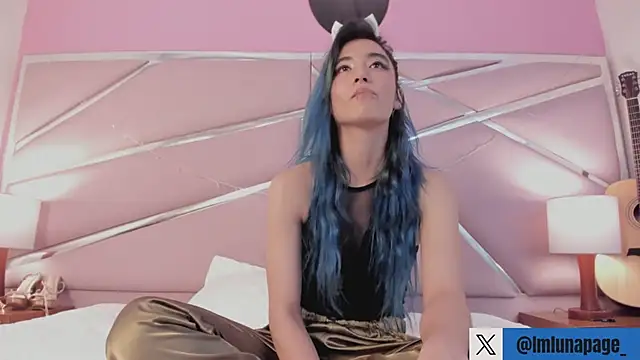 Lunapage online show from 01-24-25, 07:07