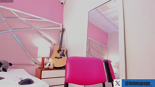 Lunapage online show from 02-12-25, 05:16