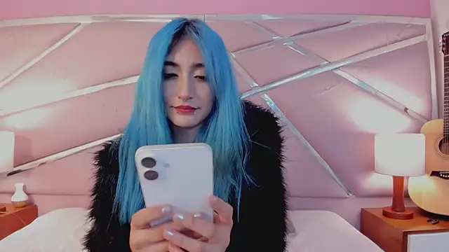 Lunapage online show from 03-17-25, 01:08