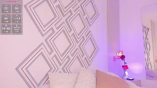 Snapshot of _CurlyGirl_ chatting on 02-20-25, 10:59 CurlyGirl online show from 02-20-25, 10:59