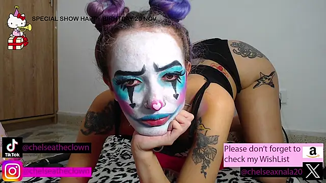 Eloise-brown online show from 11-18-25, 08:08